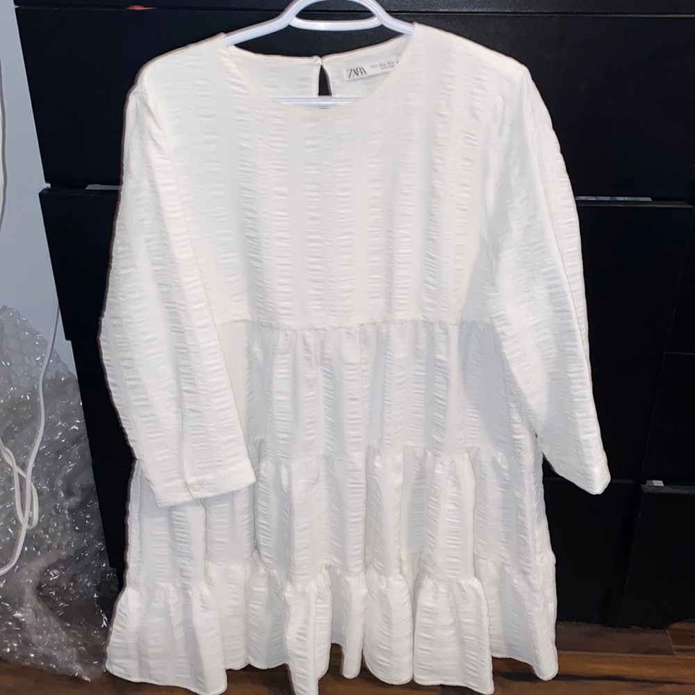 White Zara dress - Picture 1 of 1